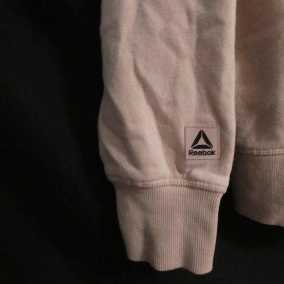 REEBOK | P2P 23 inches measured | Reebok Embossed Logo Sweatshirt - Picture 13 of 15